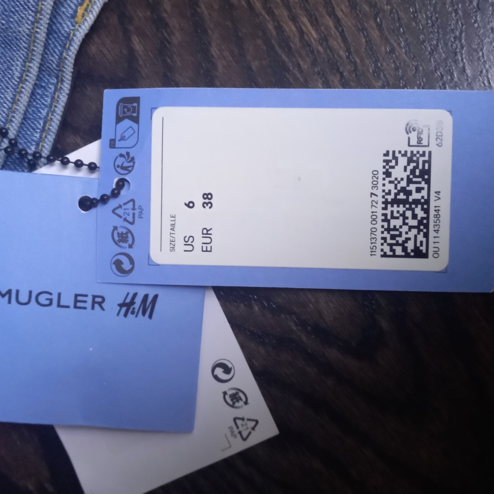 SOLD Mugler X H&M jeans - Picture 5 of 5